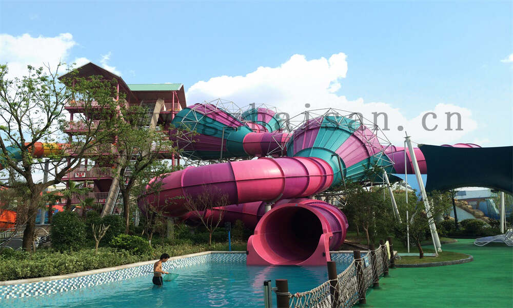 水上乐园设备安装与安全管理探究